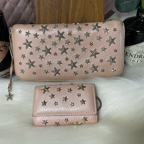 Authentic JIMMY CHOO SET! NELLIE STAR KEY CASE & FILIPA STAR LONG ZIP WALLET - Picture 2 of 14